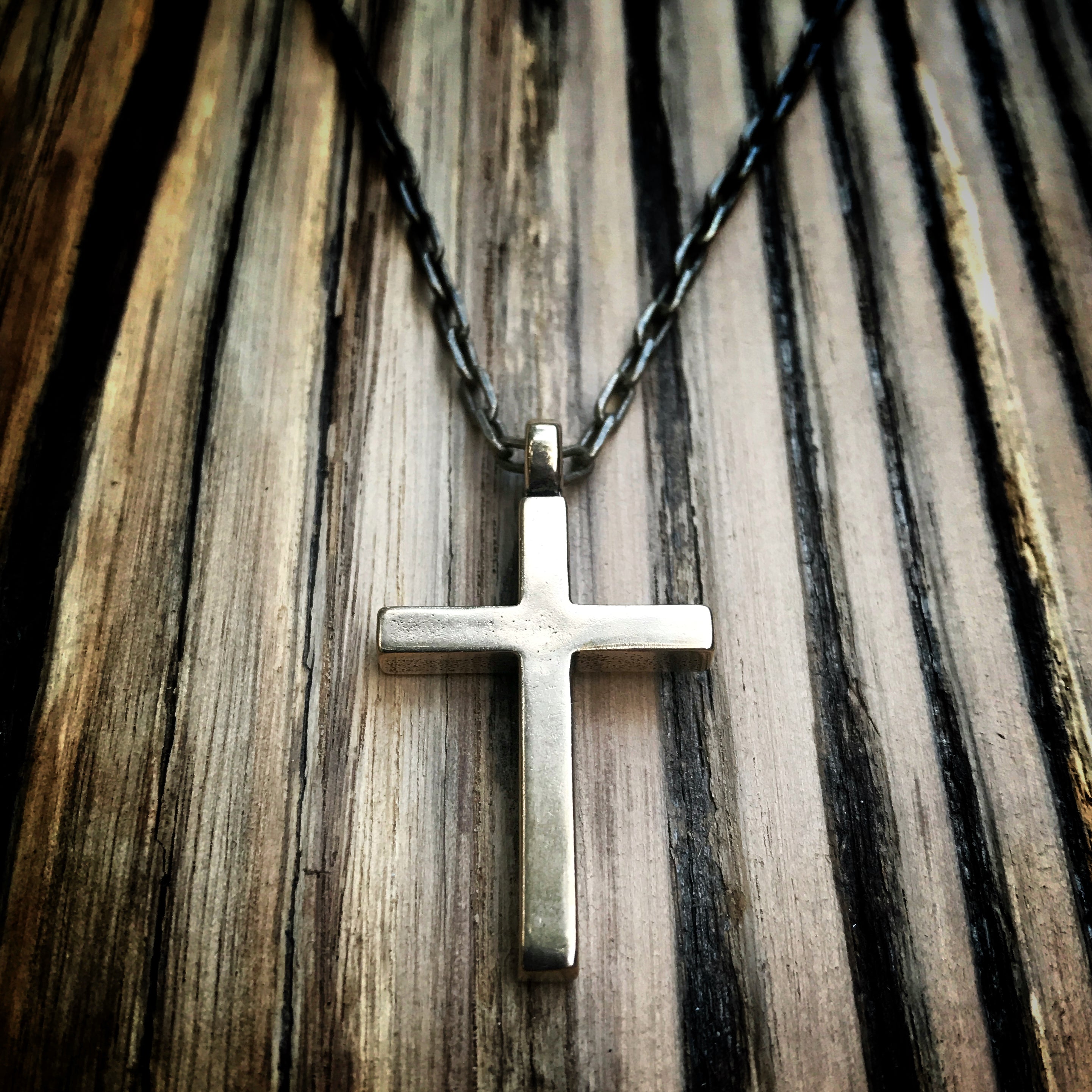 FAITH Classic Cross Necklace - Bronze