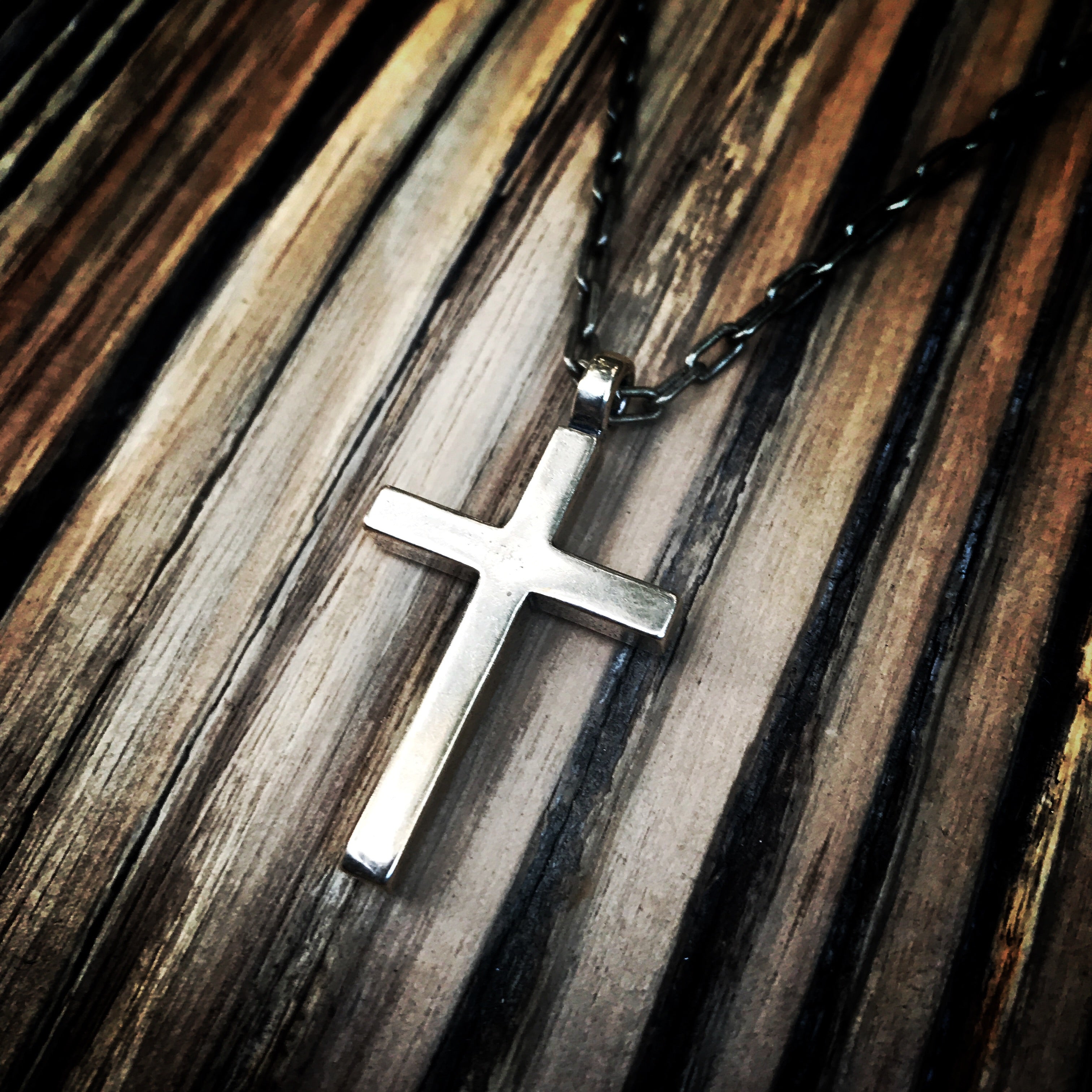 FAITH Classic Cross Necklace - Bronze